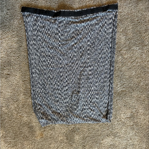 Scarf - Picture 2 of 3